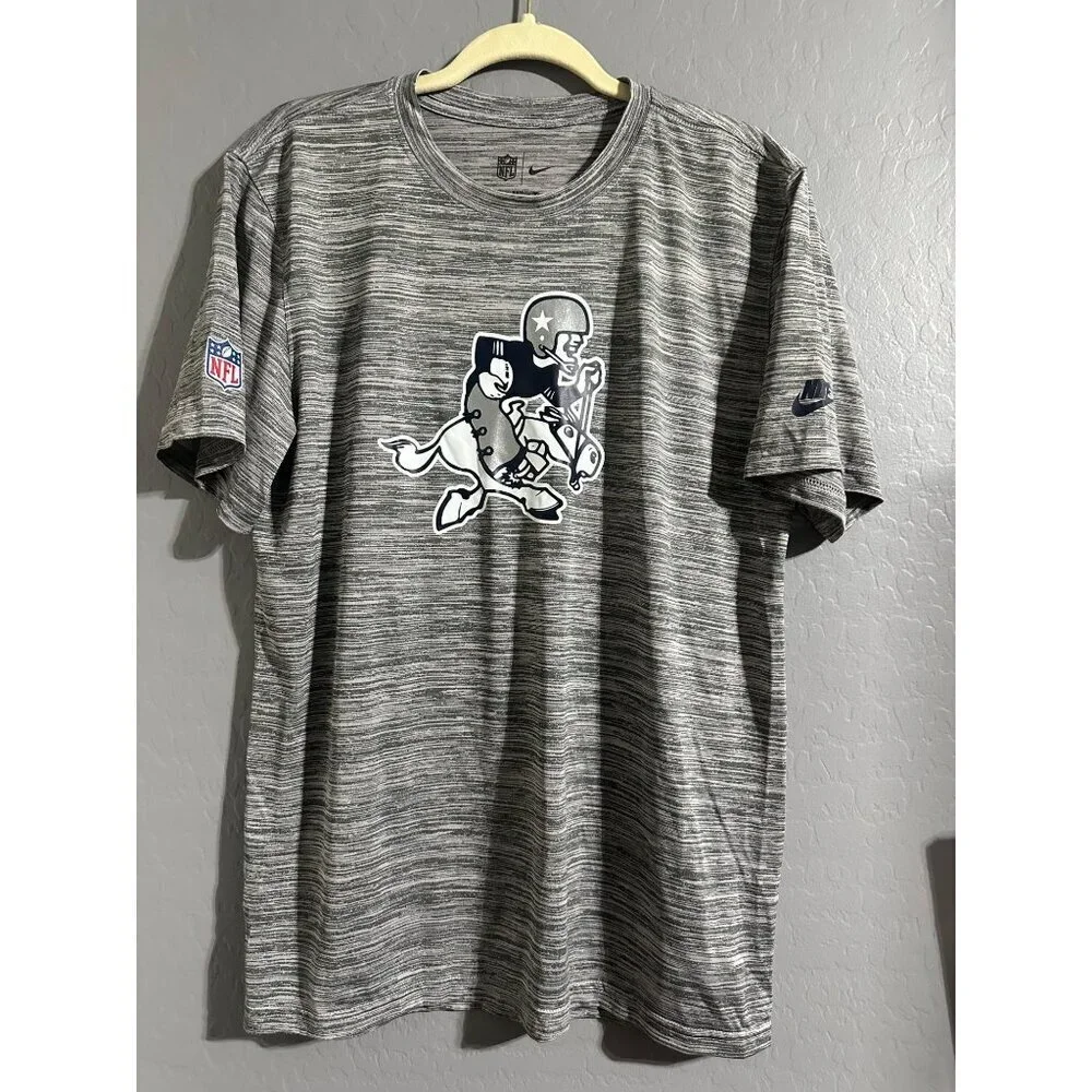 Nike DRI FIT Men's Dallas Cowboys Sideline Velocity Performance Shirt Size M NWT